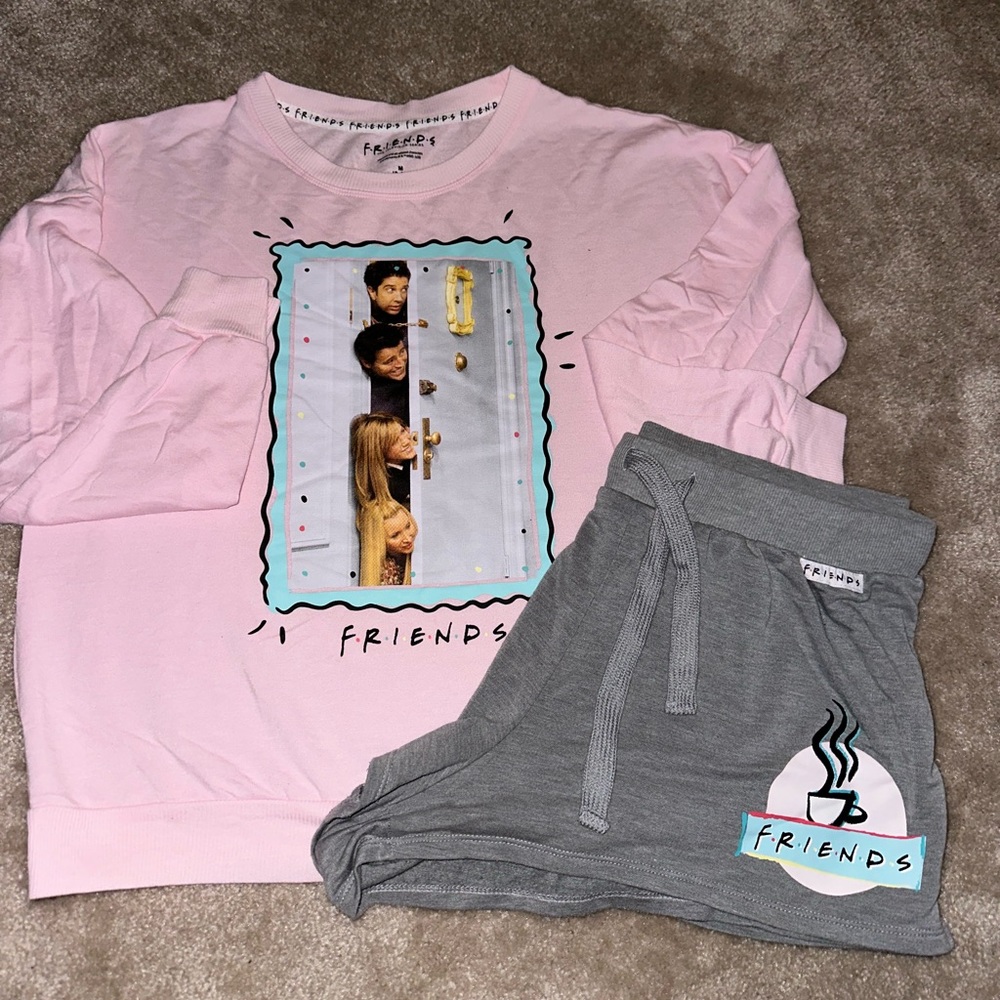 Friends matching set